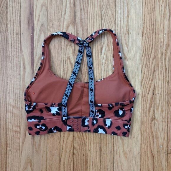 Lorna Jane Wildcat Compact Sports Bra Leopard - Picture 5 of 5